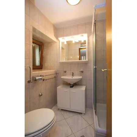Holiday home Gorgeous In Belavici With Kitchen Hreljici