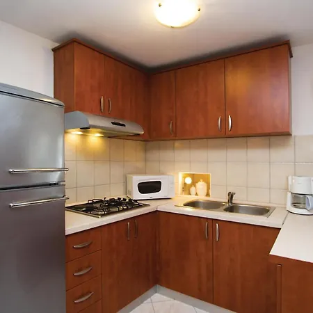 Gorgeous In Belavici With Kitchen Hreljici